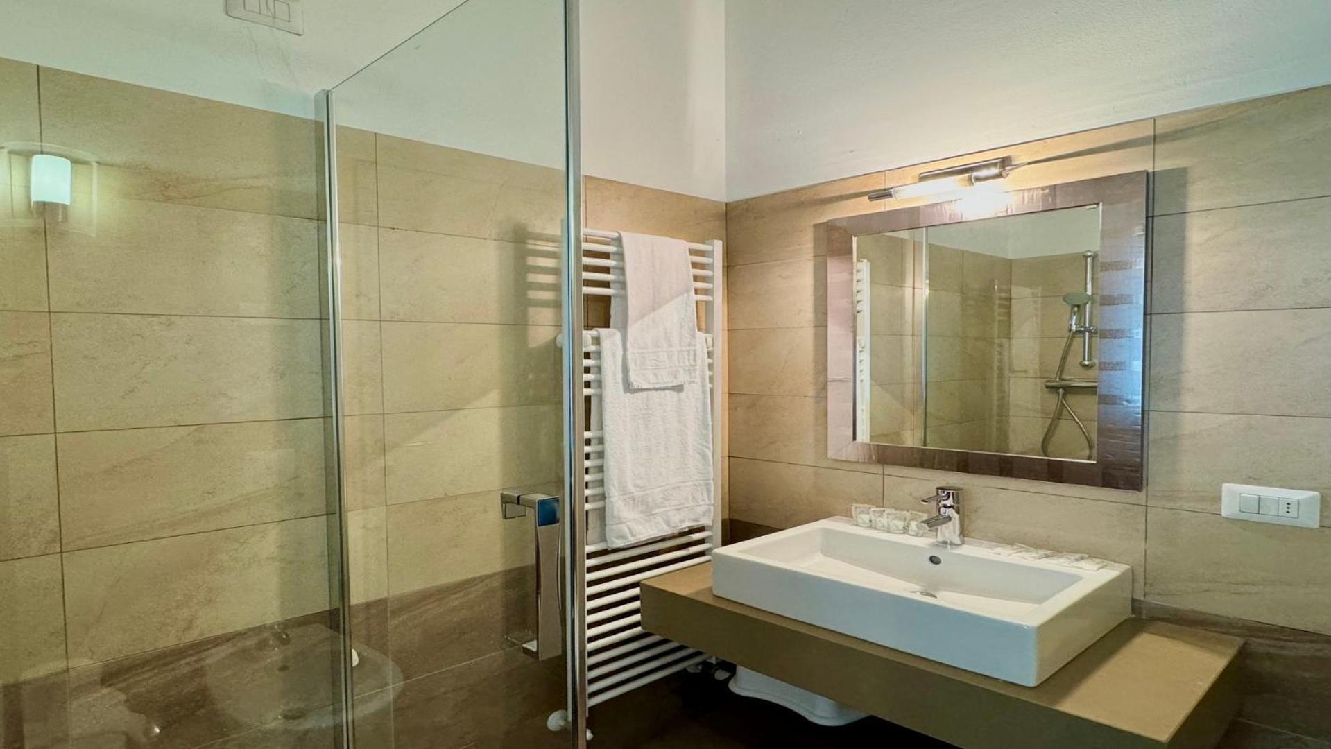 Villa Aurelia Плезио Экстерьер фото