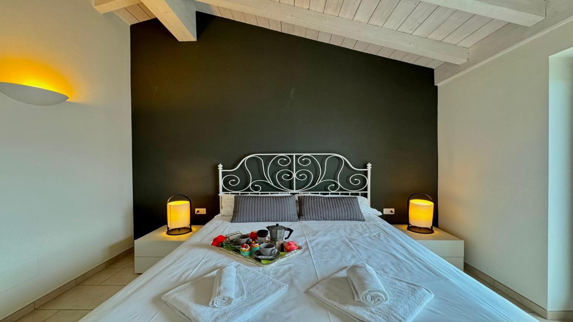 Villa Aurelia Плезио Экстерьер фото